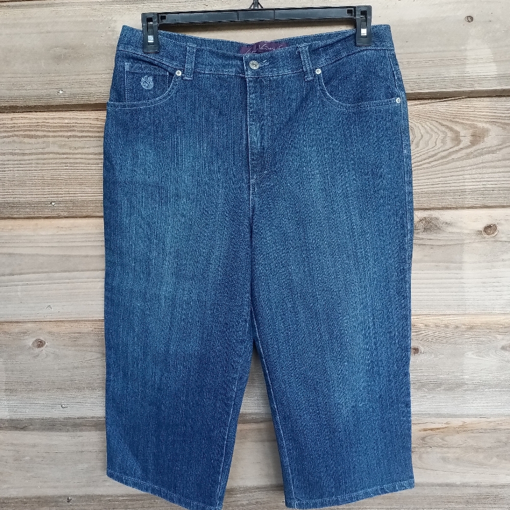 Gloria Vanderbilt Amanda Capri Jeans